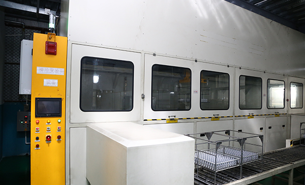 精密（mì）CNC數控車加工（gōng）在（zài）汽車零配件製造中的優（yōu）勢